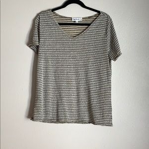 SALE (3/$15) Olive+white stripe retro look t-shirt